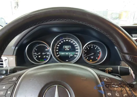 2015 Mercedes-Benz E 350 из США, поврежденный, VIN WDDHF5KB2FB084810